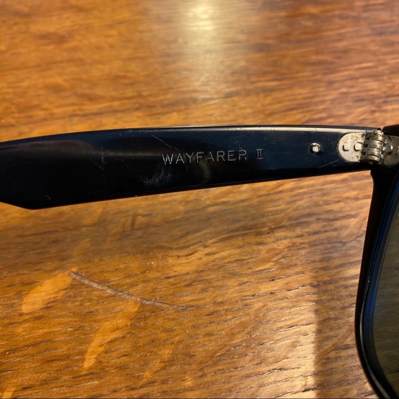 Vintage Ray Ban Wayfarer 2 Bausch & Lomb Tortoise Shell Sunglasses - Picture 6 of 10